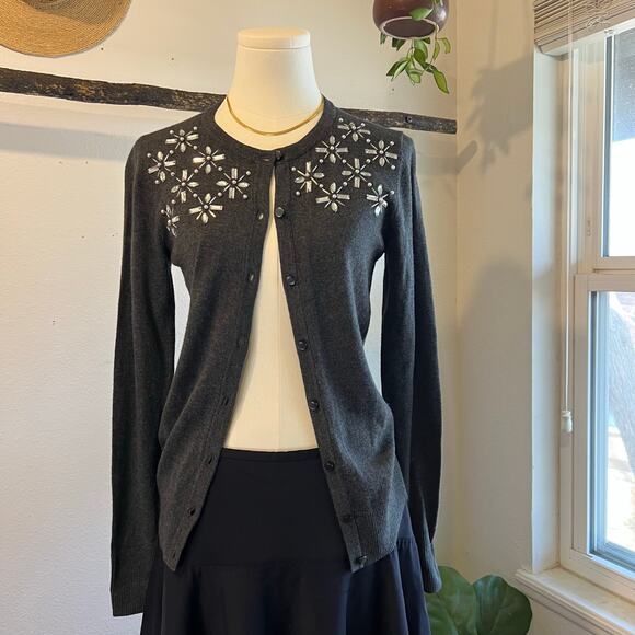Gray Button Front Crystal Embroidered Holiday Winter Cardigan Sweater Size XS - Picture 11 of 11